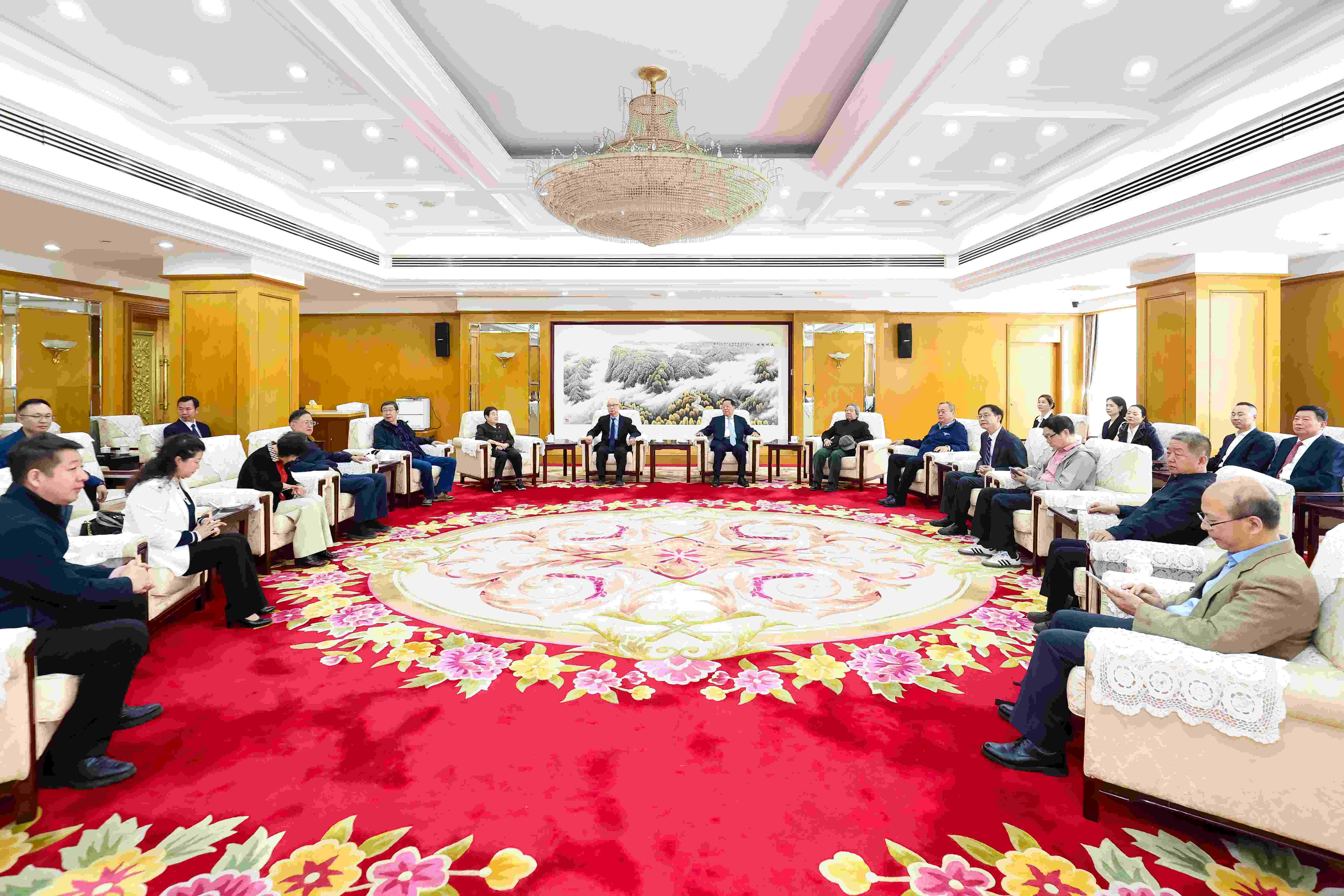VIP合影1.jpg